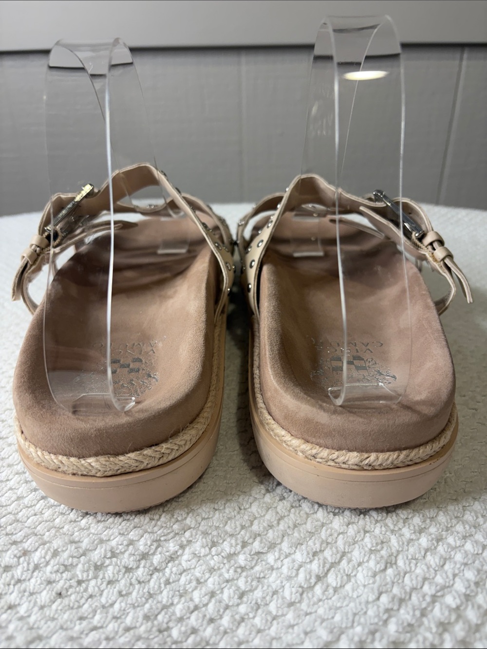 Vince Camuto Ciandra Studded Slide Sandals Sago Beige Buckle Flat Sz 10 - Picture 4 of 10